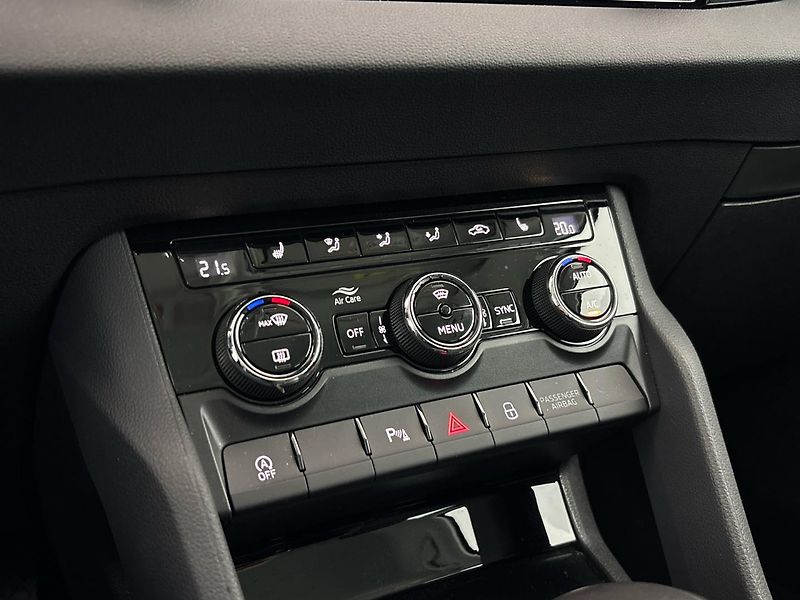Škoda Karoq Top Selection - fotka 19 z 29