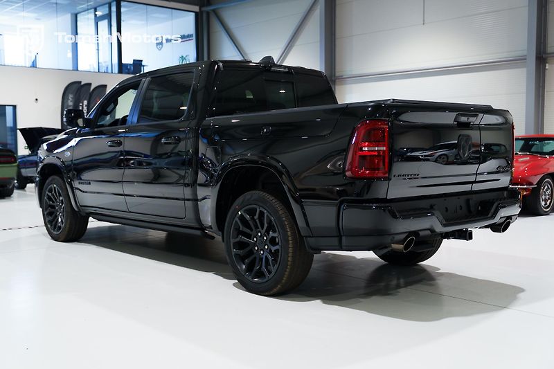RAM 1500 (2026) HEMI, LIM., NIGHT, RAMBOX,NEW - fotka 7 z 25