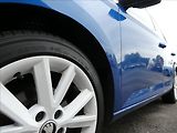 Škoda Fabia 1,2 TSi 2xkola,auto klima,temp - náhled 13