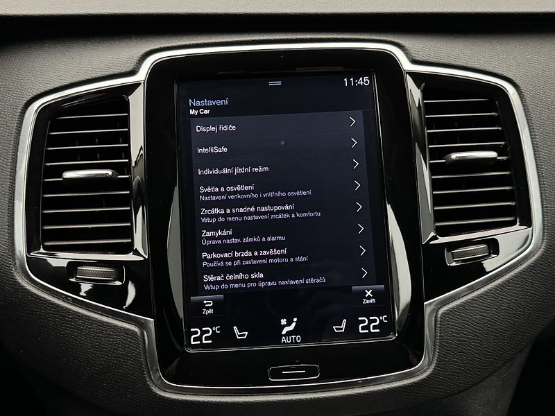 Volvo XC90 D5 AWD INSCRIPTION AUT CZ - fotka 35 z 36