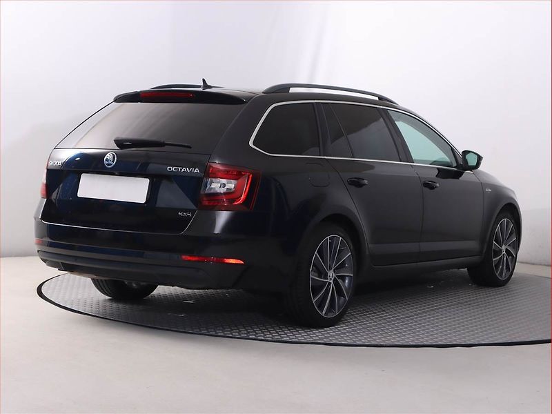 Škoda Octavia (2017) Laurin&Klement 2.0 TDI, 4X4 - fotka 5 z 24