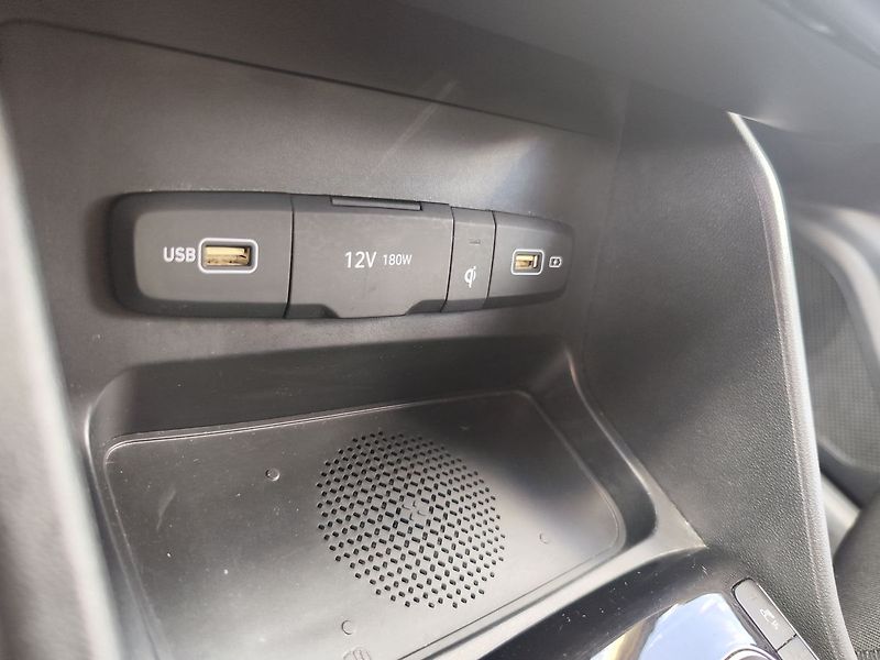 Hyundai Tucson 1.6 T-GDI/110kW Smart 4x4 - fotka 19 z 33