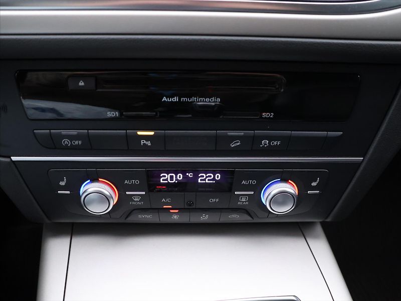 Audi A6 Allroad 3,0 TDI Quattro 200kW S-Tronic - fotka 23 z 34