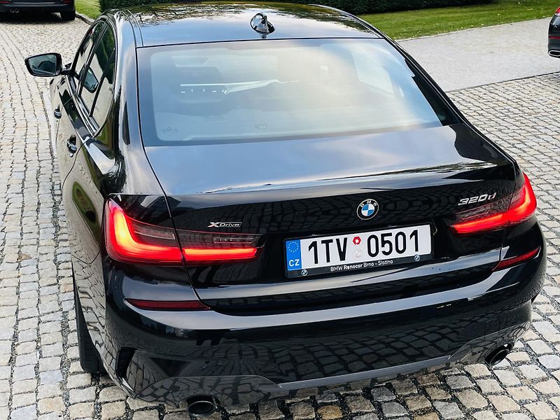 BMW Řada 3 320d XDRIVE M-PAKET VÝHŘEV - fotka 18 z 59
