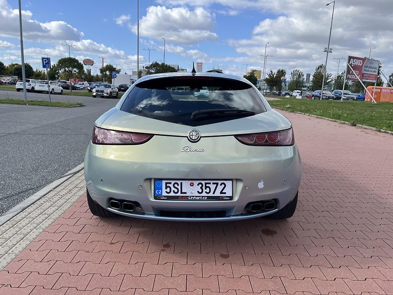 Alfa Romeo Brera 3.2 JTS ČR - fotka 6 z 37