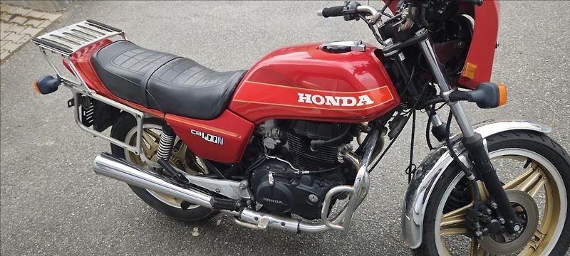 Honda CB400N 0,4 - fotka 5 z 6