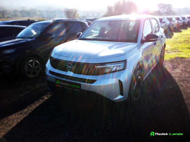 Opel Frontera (2024) LED, Navi, kamera, záruka - fotka 1 z 5