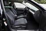 Volkswagen Passat 2.0 TDi CR HIGHLINE, NAVI, LED - náhled 41