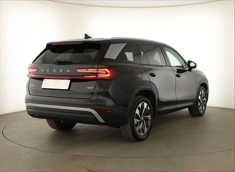Škoda Kodiaq (2024) 2.0 TDI, Exclusive Selection - fotka 5 z 21