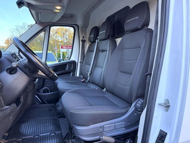 Fiat Ducato (2023) Maxi 35 2,2 MTJ 140k L4H2 Van - fotka 8 z 15