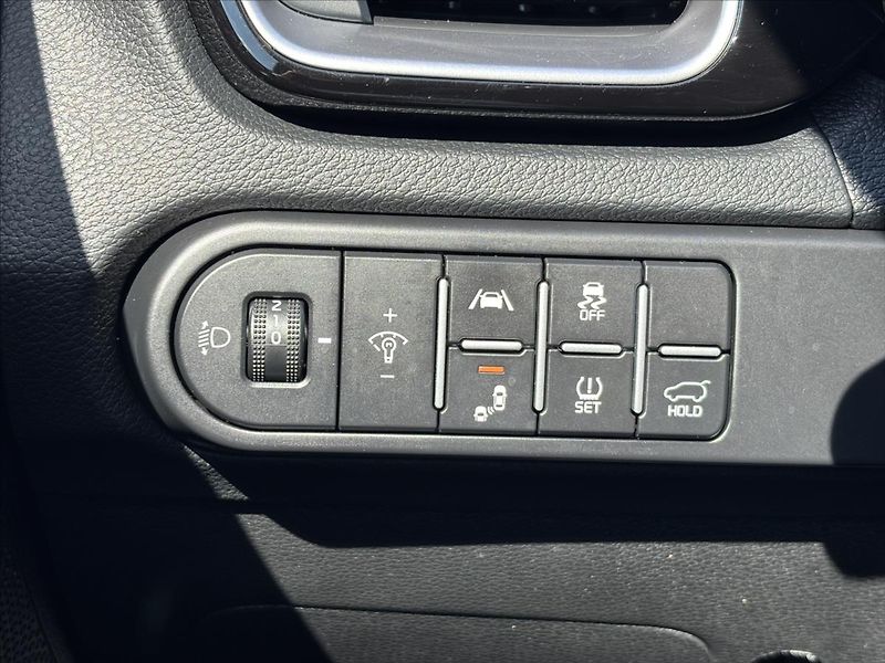 Kia Ceed 1,5 AT GT Line ZÁRUKA TÁŽNÉ - fotka 35 z 47