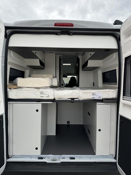 Yucon (2025) Yucon 63G Fiat 2,2l/180HP - fotka 7 z 37