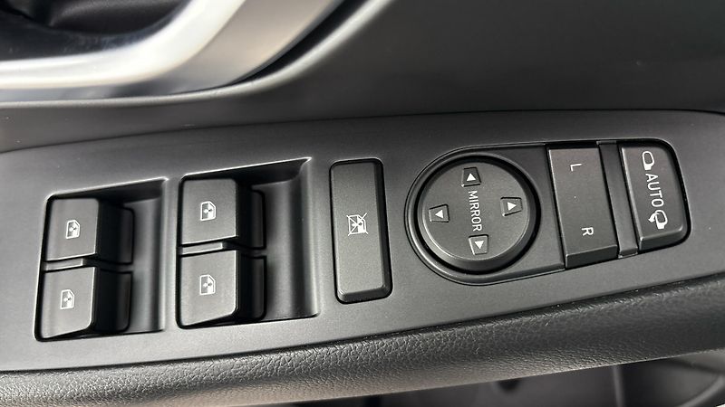 Hyundai i30 1.0 T-GDI Smart Kombi - fotka 20 z 27
