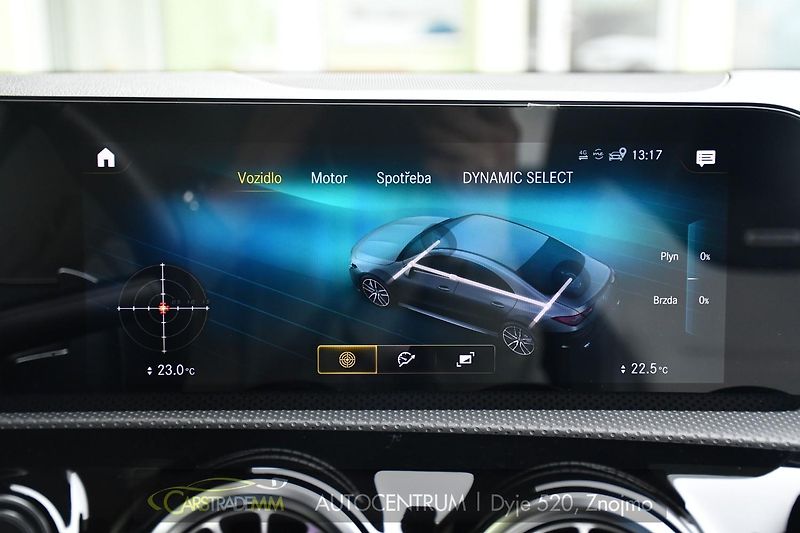 Mercedes-Benz CLA AMG 35 KESSY PANO 4MATIC - fotka 43 z 58