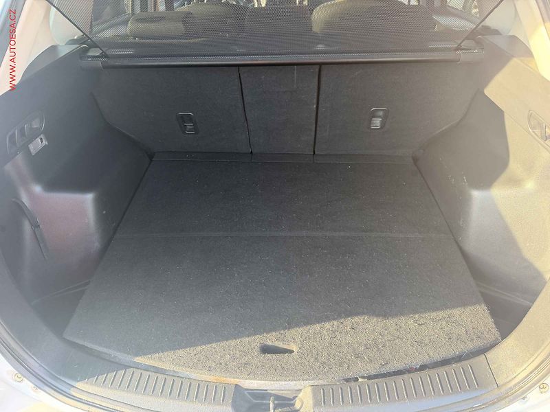 Mazda CX-5 (2012) 2.0i, Bixen, navi - fotka 7 z 18