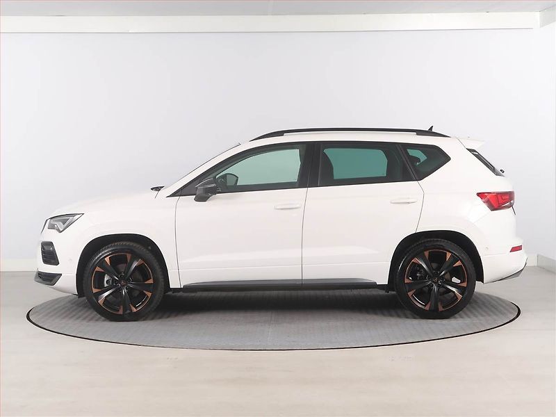 Cupra Ateca (2024) 2.0 TSI - fotka 3 z 19