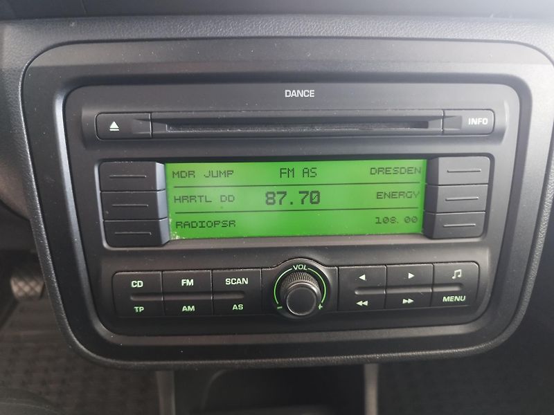 Škoda Roomster (2009) 1,6I,77KW,KLIMA,ALU SE.KNIHA - fotka 25 z 29