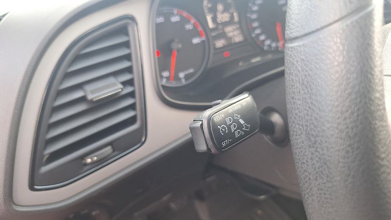 Seat Leon (2015) - fotka 13 z 26