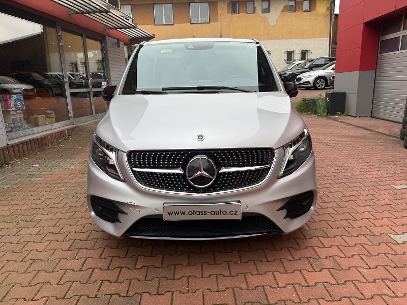 Mercedes-Benz Třídy V (2023) 300 d, XL AVG, 4M - fotka 2 z 21