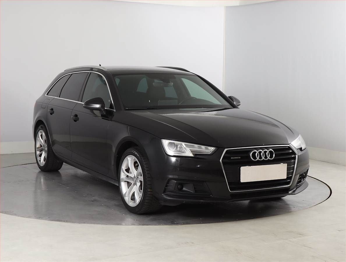 Audi A4 2.0 TDI, 4X4, Automat, Navi