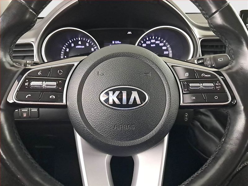 Kia Ceed (2020) 1.4 T-GDI, ČR,1.maj - fotka 18 z 20