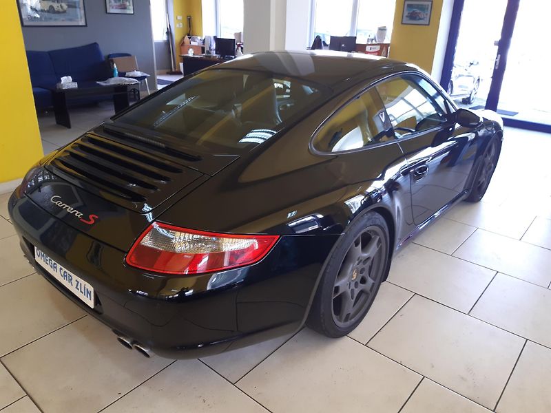 Porsche 911 CARRERA NAVI MANUAL  - fotka 6 z 21
