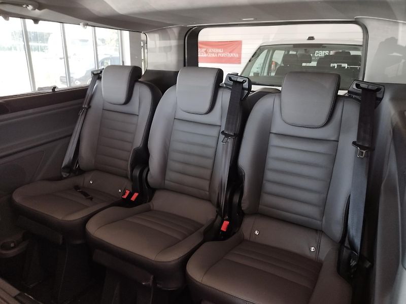 Ford Tourneo Custom (2019) 2,0TDCI,125KW,ALU,LED,NAVI,ČR - fotka 17 z 23