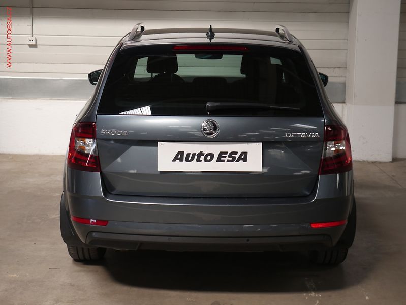 Škoda Octavia (2019) 2.0 TDI, 1.maj, DSG, navi - fotka 5 z 24