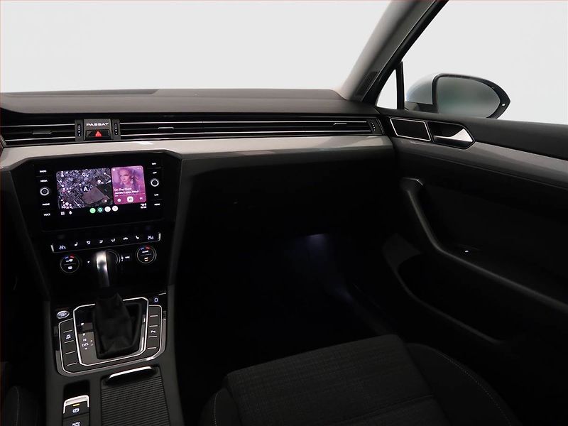 Volkswagen Passat (2019) Comfortline 2.0 TDI, Automat - fotka 8 z 13
