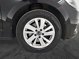 Volkswagen Touran (2023) 2.0 TDI - náhled 15