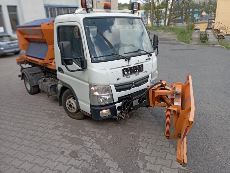 Mitsubishi Ostatní (2013) Fuso 35S13 radlice+sypač - fotka 4 z 28