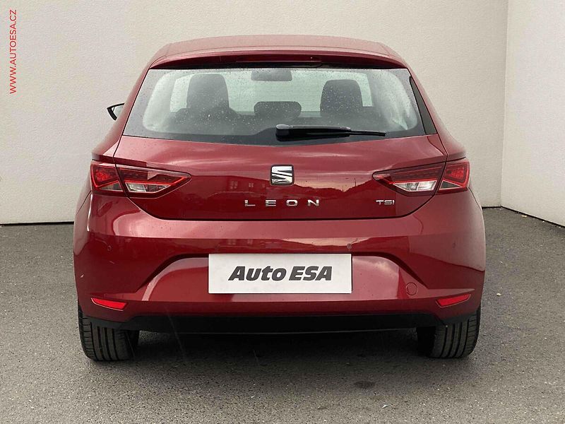 Seat Leon (2014) 1.2 TSi, Style, LED, navi - fotka 5 z 17