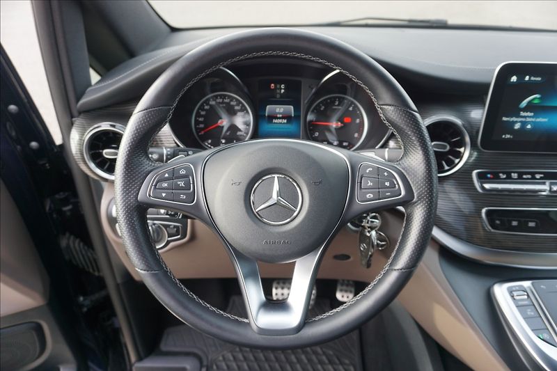 Mercedes-Benz Třídy V 2,0 V 300d AVG L 4M CZ, servis - fotka 11 z 20
