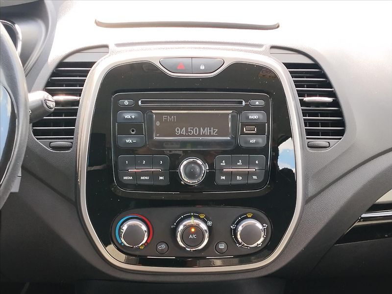 Renault Captur 1,2   1.2TCe 87Kw, Automat - fotka 9 z 26