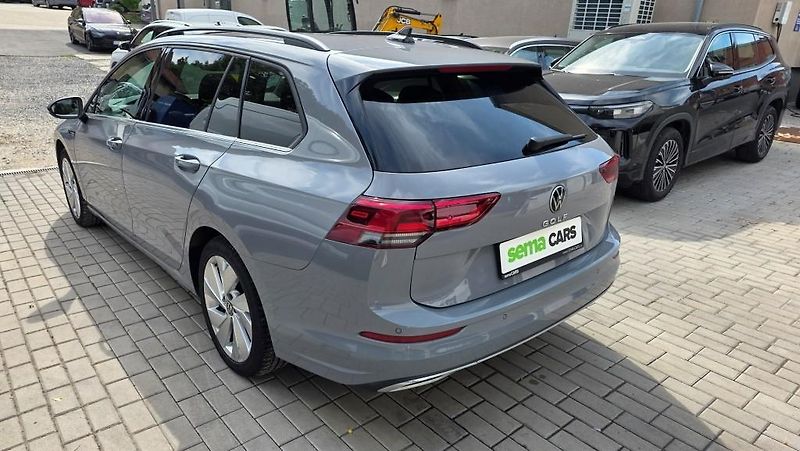 Volkswagen Golf (2024) 2.0 TDI 110kW DSG7 Style TZ - fotka 8 z 39
