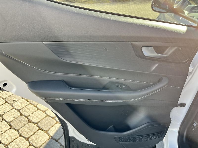 Chery Tiggo 4 HEV (2026) 1,5 HEV UNIQUE DEMO  - fotka 16 z 34