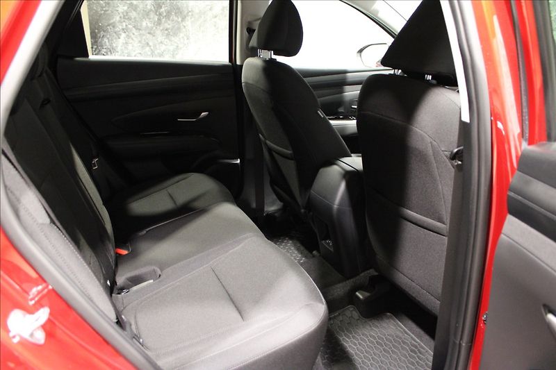 Hyundai Tucson 1,6 T-GDI MHEV 1.maj. STYLE CZ - fotka 12 z 32