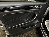 Volkswagen T-Roc R-LINE ACC NEZ-TOP 2XALU DPH - náhled 14