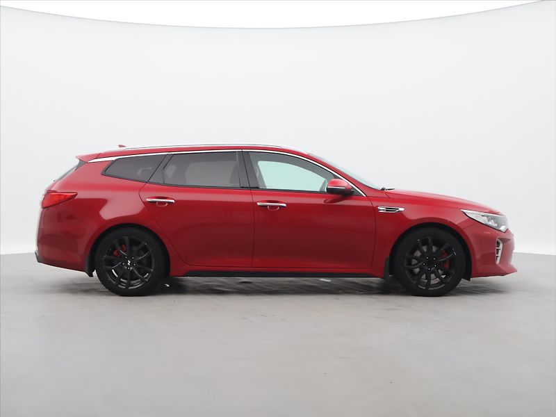 Kia Optima 2,0 T - GDI 180kW GT CZ - fotka 7 z 28