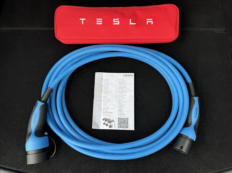 Tesla Model Y 0,0 Long Range 1.maj. původ ČR - fotka 48 z 50