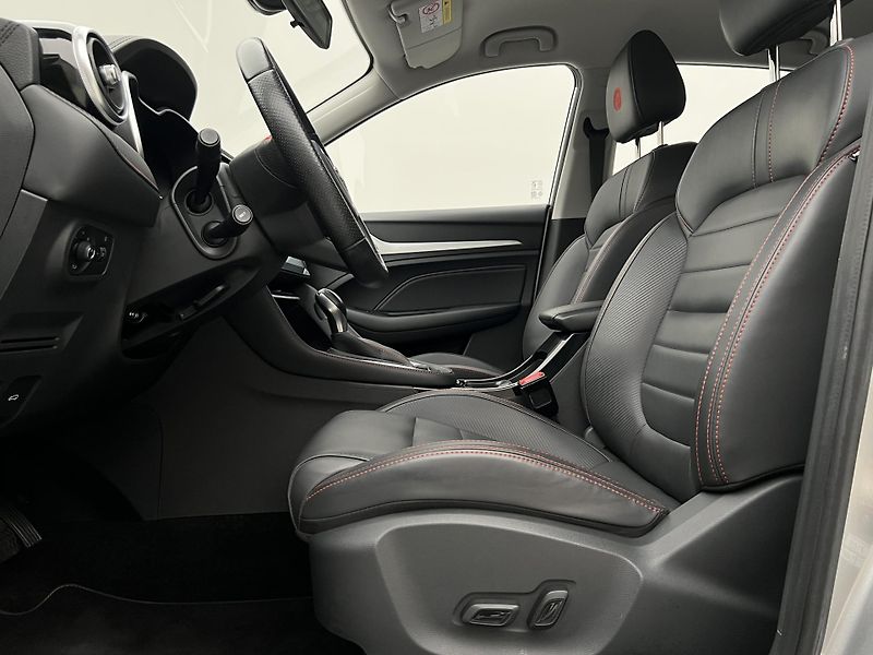 MG ZS 1.0T EXCLUSIVE AUT CZ  - fotka 3 z 37