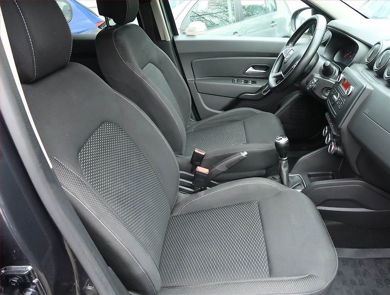 Dacia Duster (2020) 1.0 TCe, LPG, ČR,1.maj - fotka 9 z 14