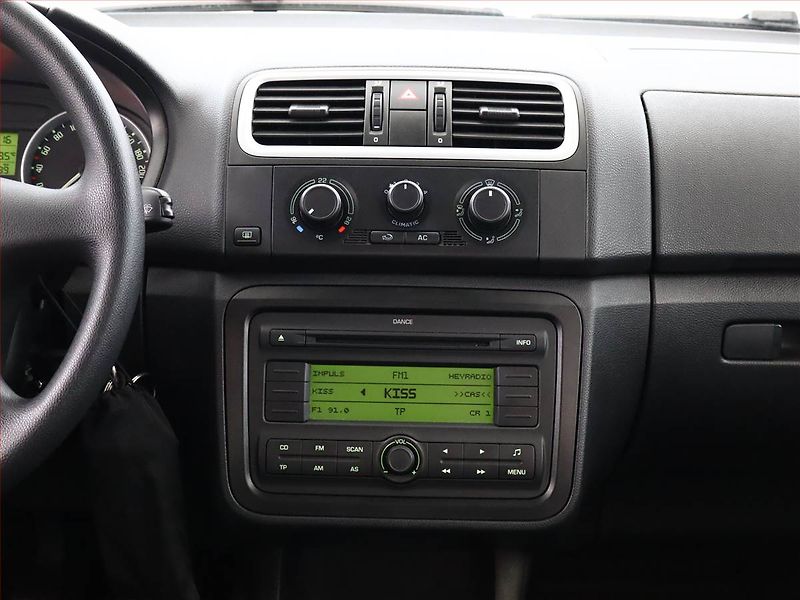 Škoda Fabia (2008) 1.2 12V, Serv.kniha - fotka 10 z 12