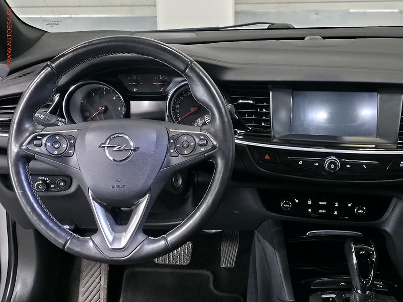 Opel Insignia (2021) 2.0 CDTi, AT, LED, navi - fotka 13 z 18