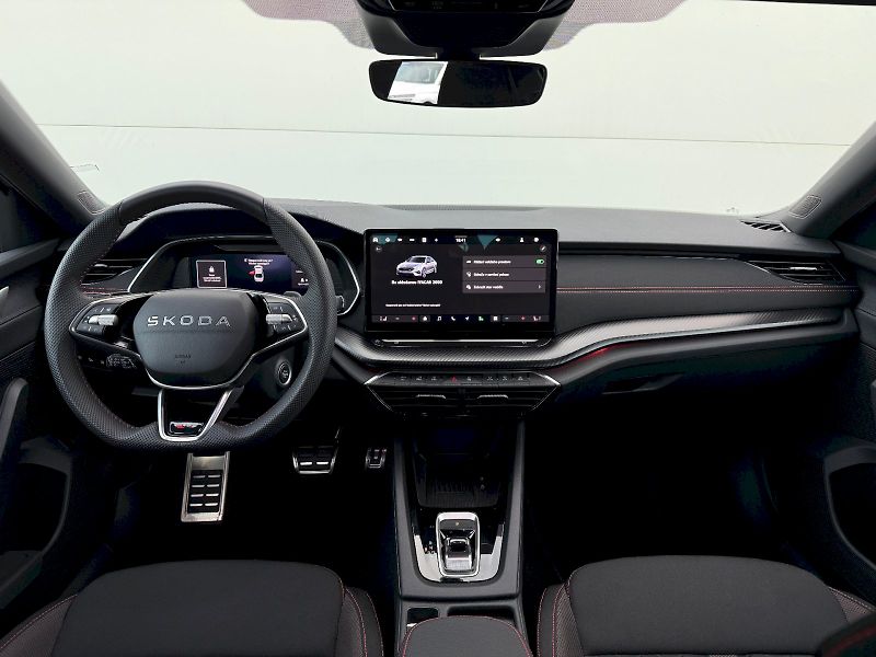 Škoda Octavia (2025) 2.0 TSI 195 kW DSG RS - fotka 5 z 23