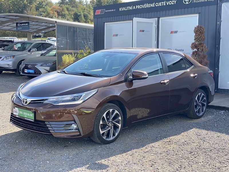 Toyota Corolla 1.6i, ČR, Executive, záruka - fotka 4 z 18