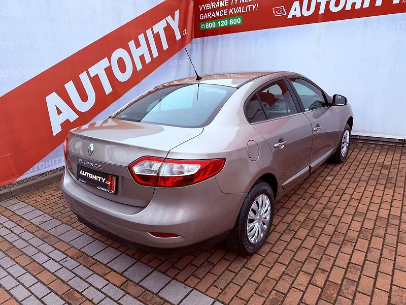 Renault Fluence 1.6 16V, ČR - fotka 6 z 20