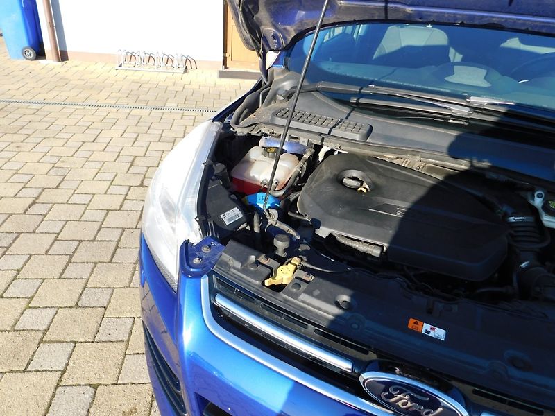 Ford Kuga (2014) 1.6  EB SPORT - fotka 23 z 34
