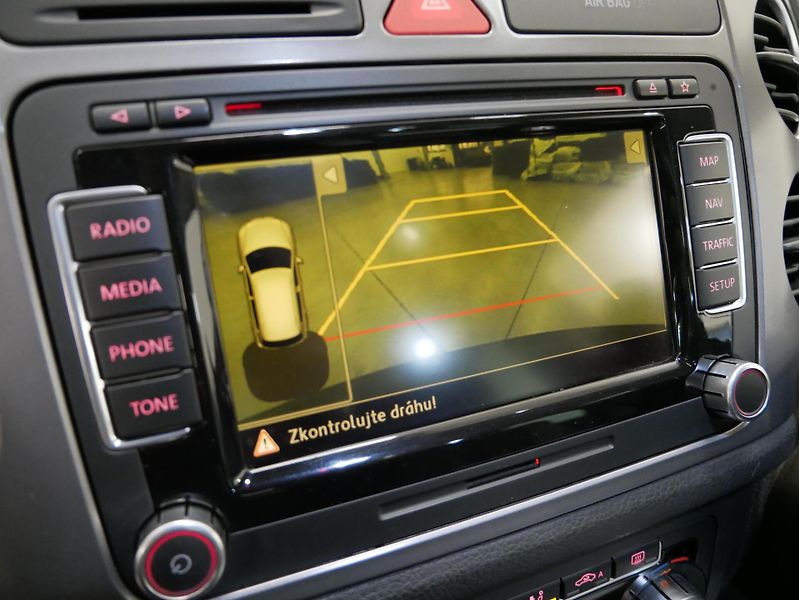 Volkswagen Tiguan - fotka 18 z 25