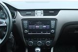 Škoda Octavia (2014) Laurin&Klement 2.0 TDI - náhled 12